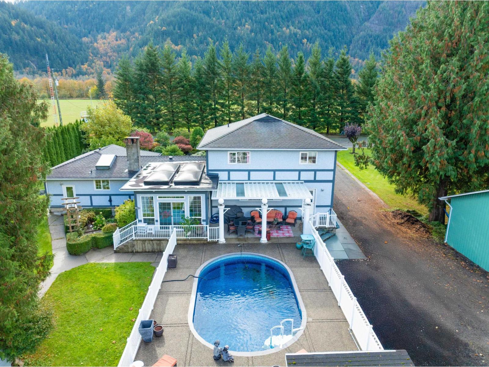 62525 Airport Road Property Photo 21