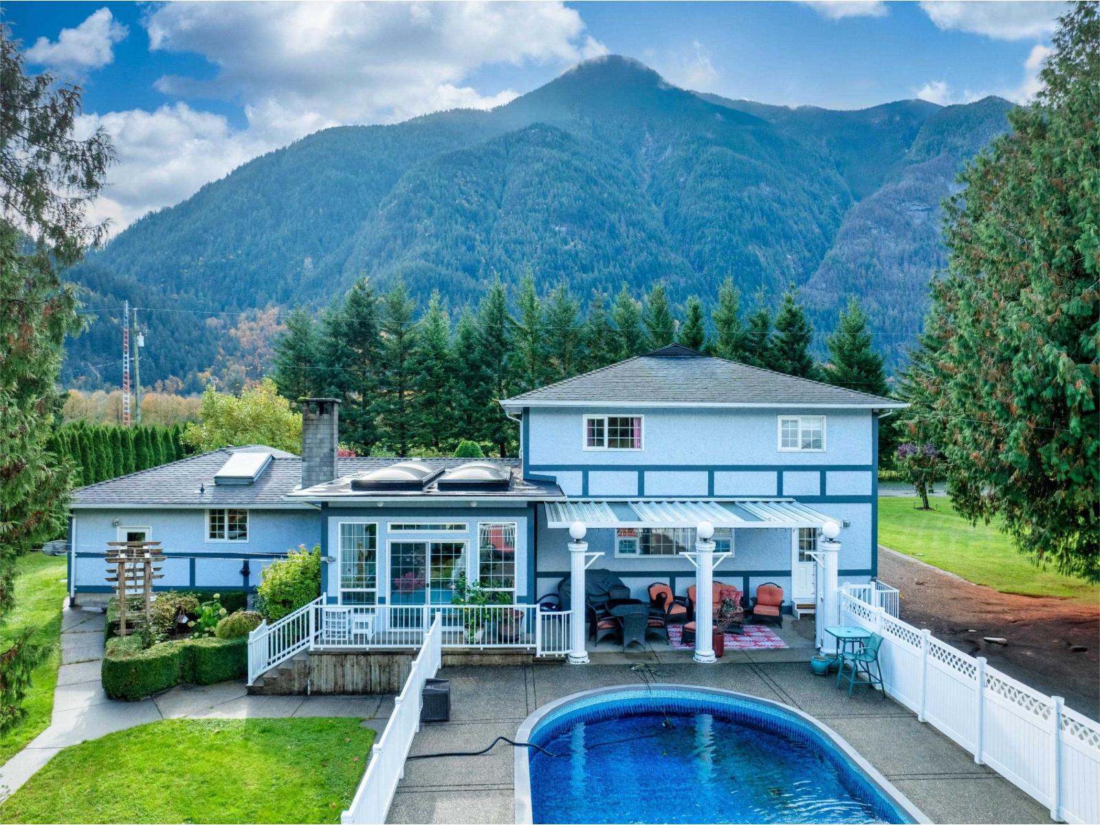 62525 Airport Road Property Photo 22