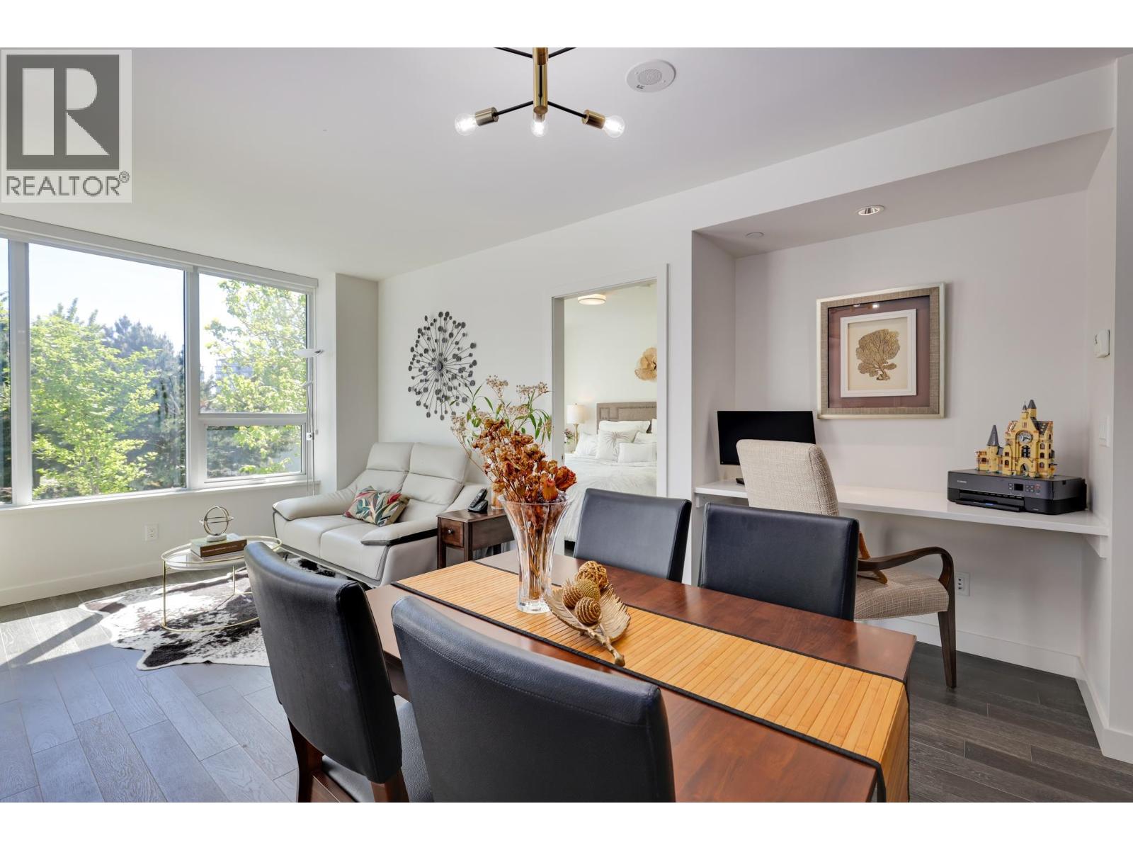 708 7468 Lansdowne Road Property Photo 10