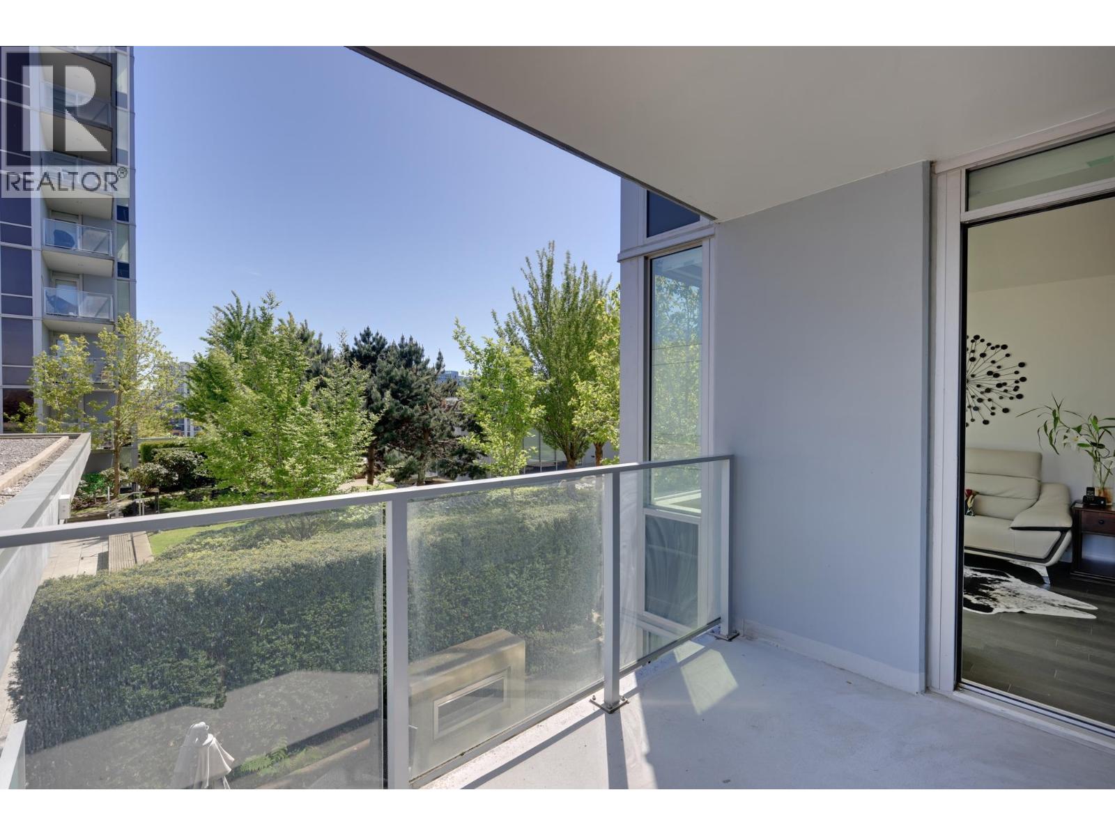708 7468 Lansdowne Road Property Photo 25