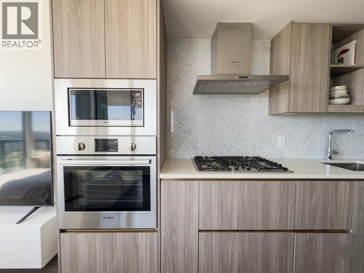 3211 4720 Lougheed Highway Property Photo 3