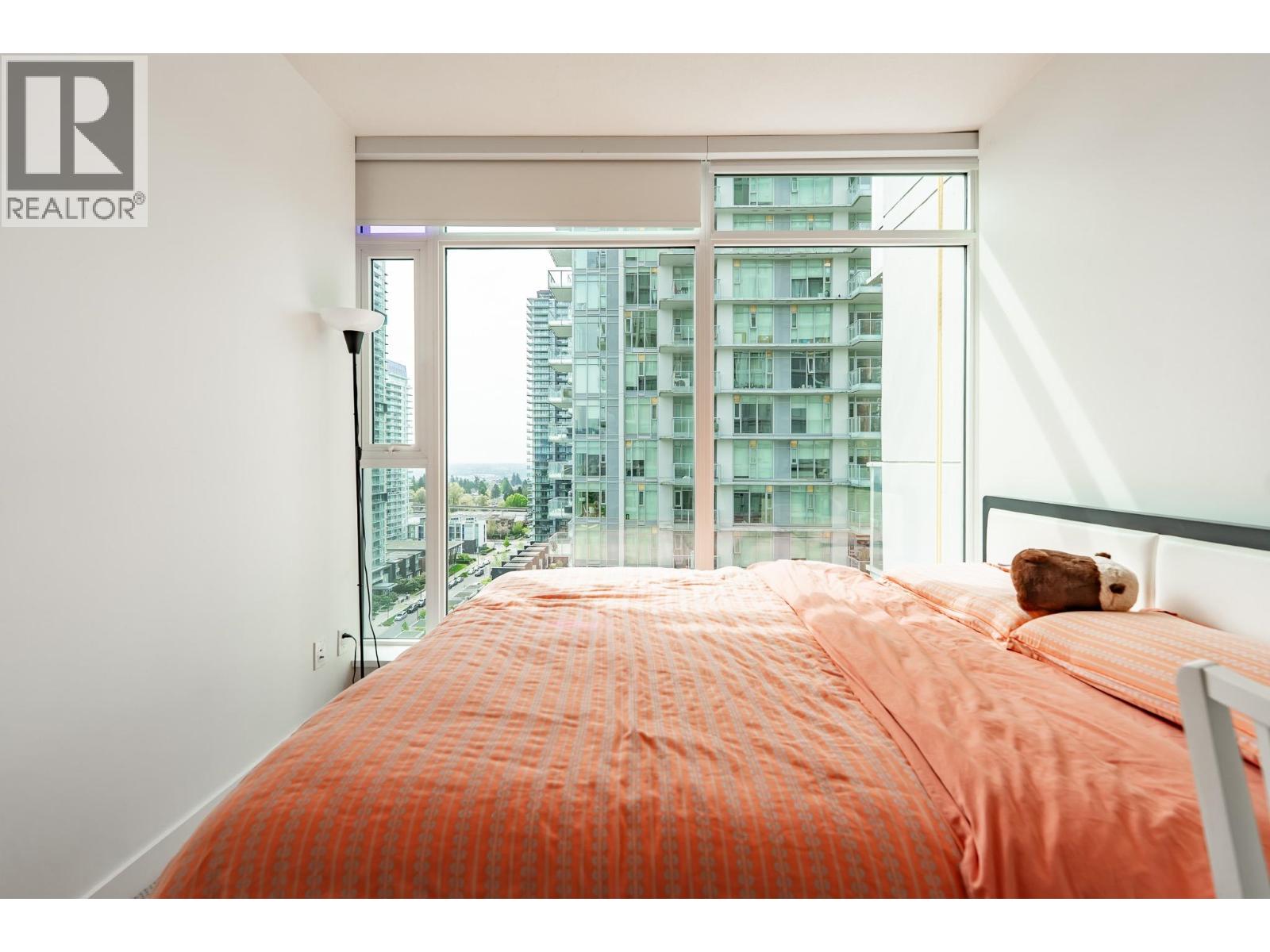 1901 6538 Nelson Avenue Property Photo 16