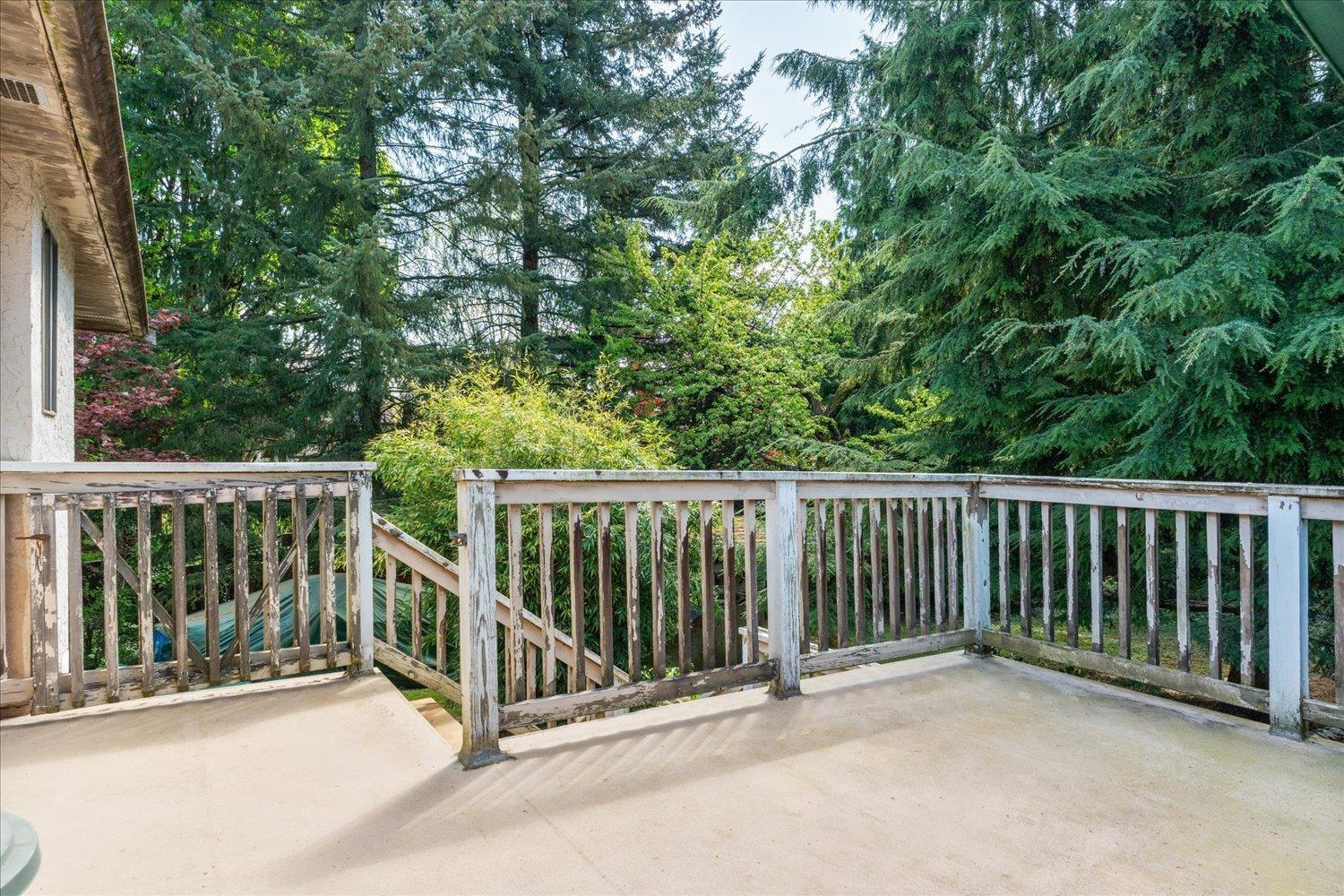 19426 63a Avenue Property Photo 11