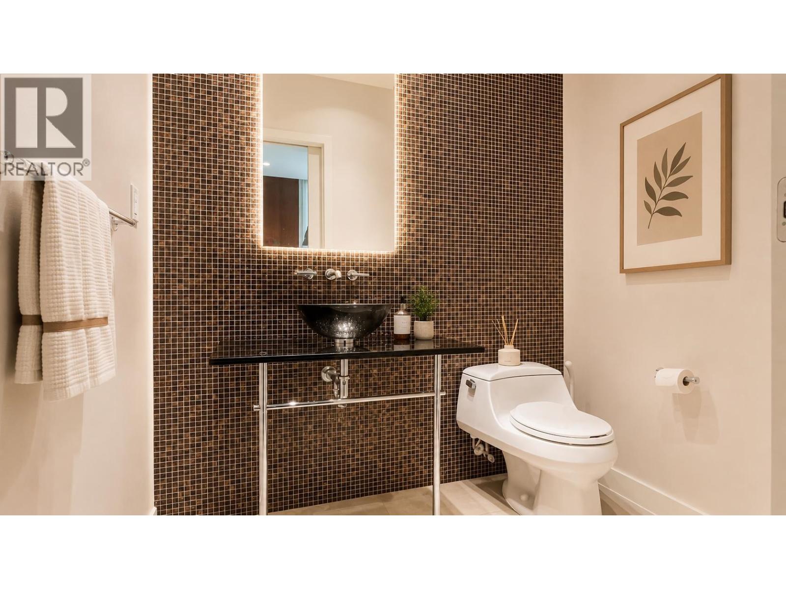 1133 W Cordova Street Property Photo 13