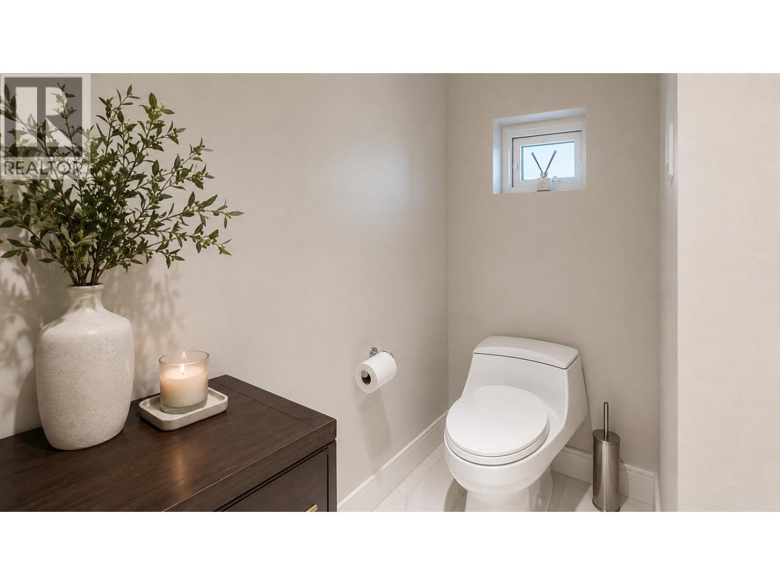1133 W Cordova Street Property Photo 19