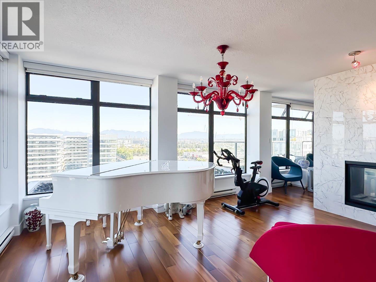 1802 5811 No. 3 Road Property Photo 4