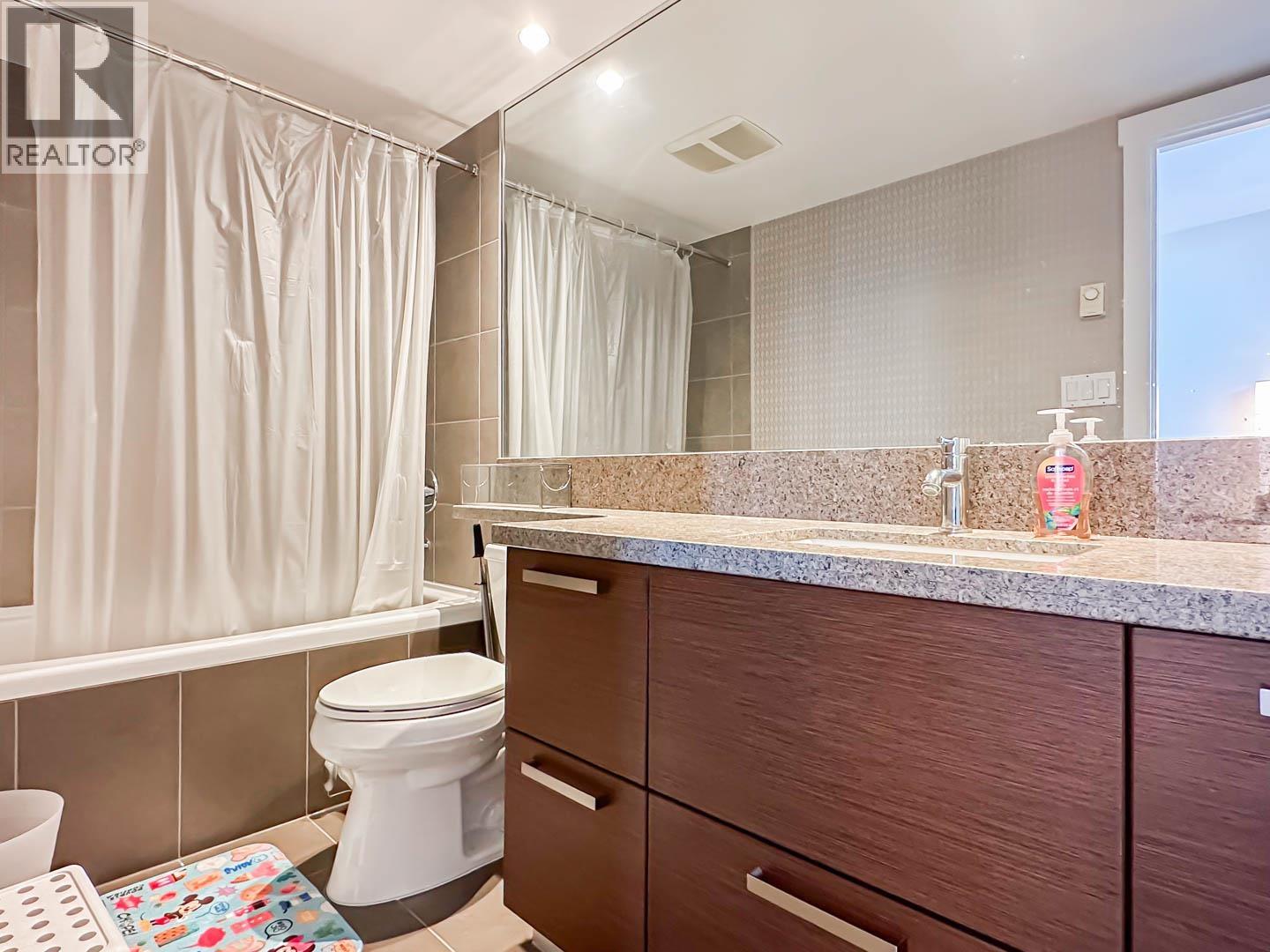 1802 5811 No. 3 Road Property Photo 19