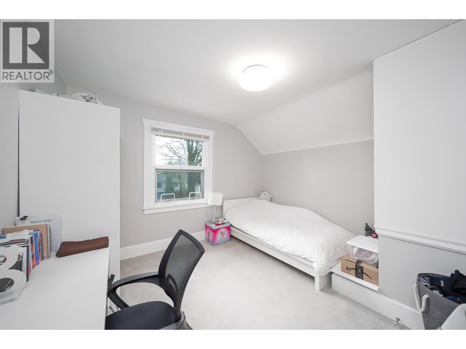 2779 W 13th Avenue Property Photo 10