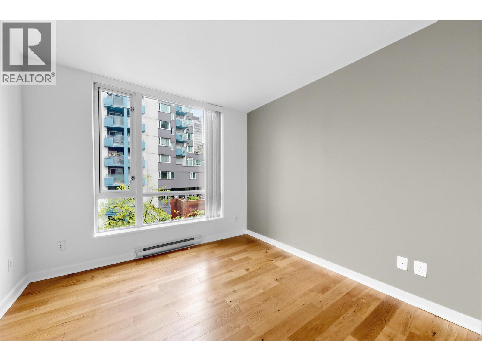 602 1082 Seymour Street Property Photo 14