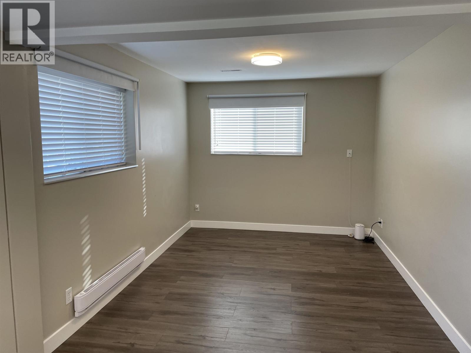 1570 Sperling Avenue Property Photo 31
