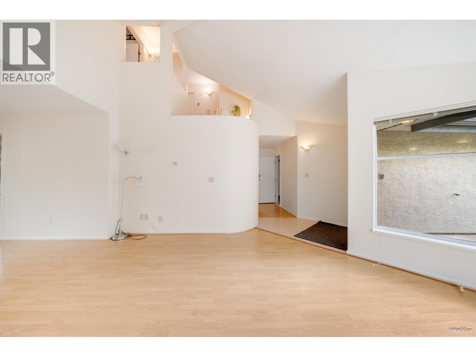 10 10900 No. 2 Road Property Photo 8