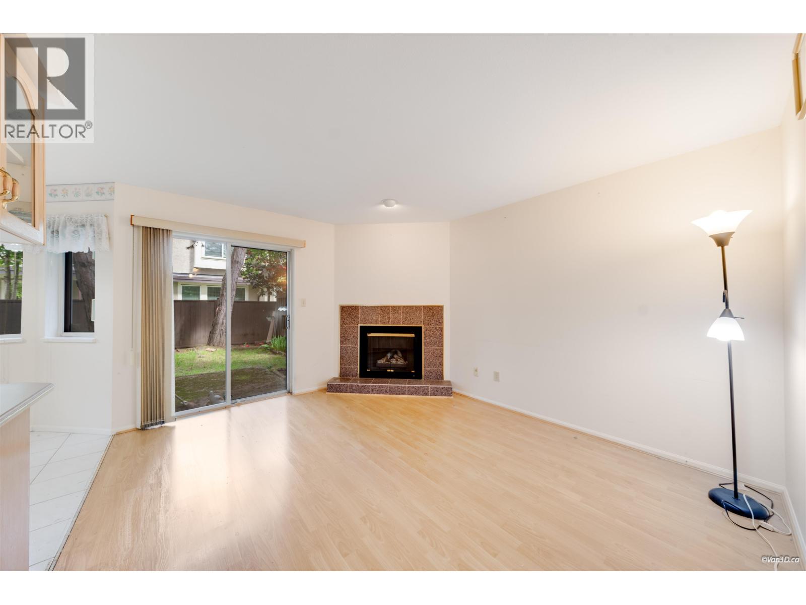 10 10900 No. 2 Road Property Photo 12