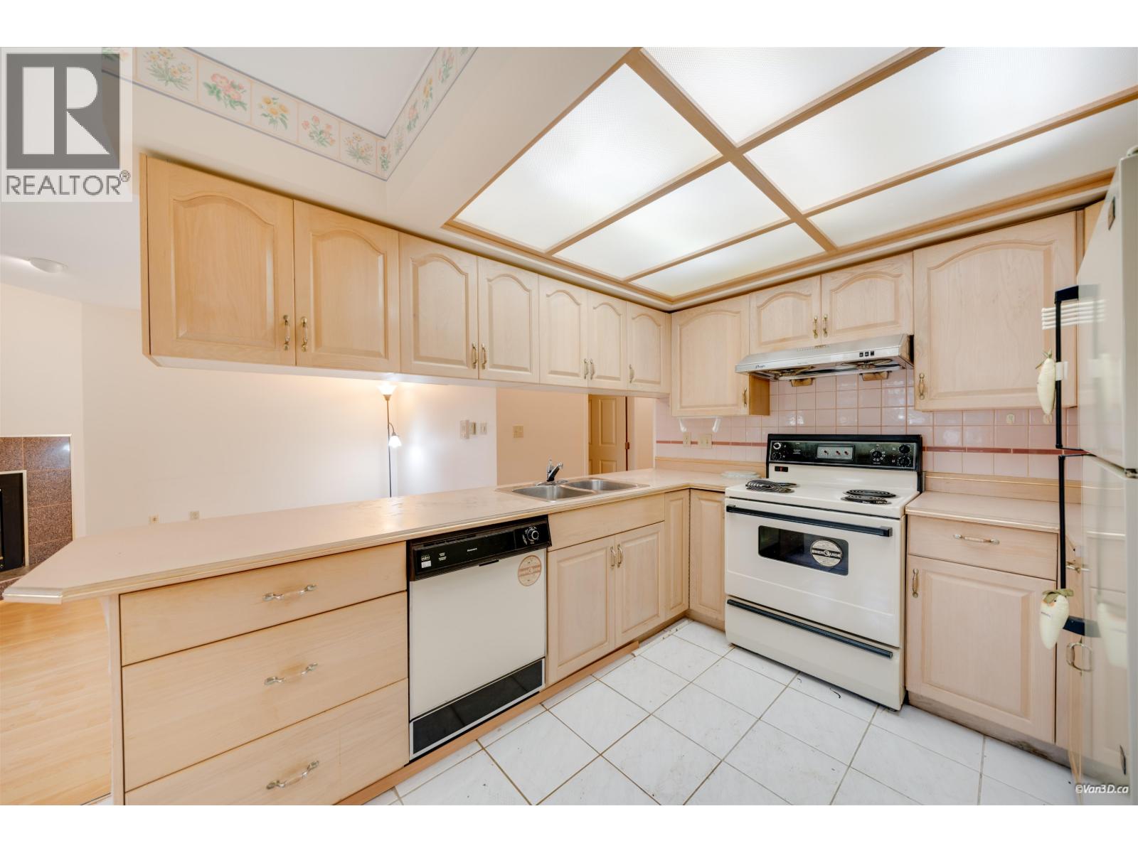 10 10900 No. 2 Road Property Photo 21