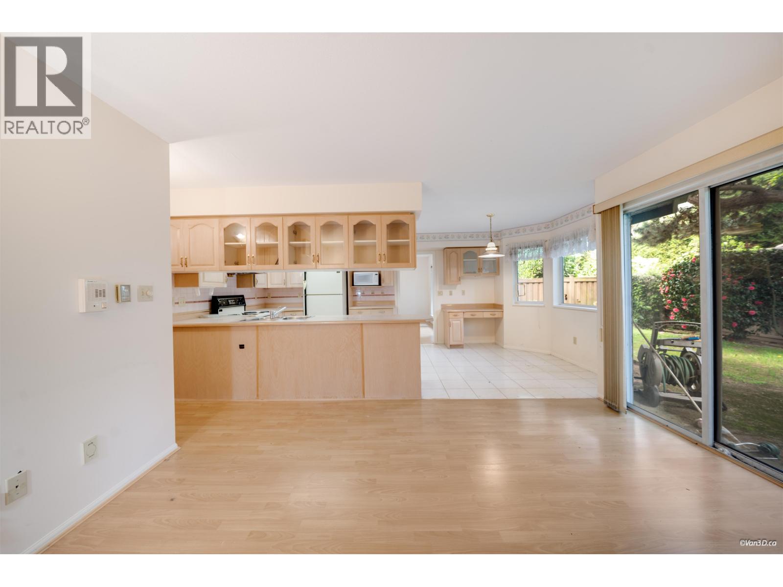 10 10900 No. 2 Road Property Photo 22