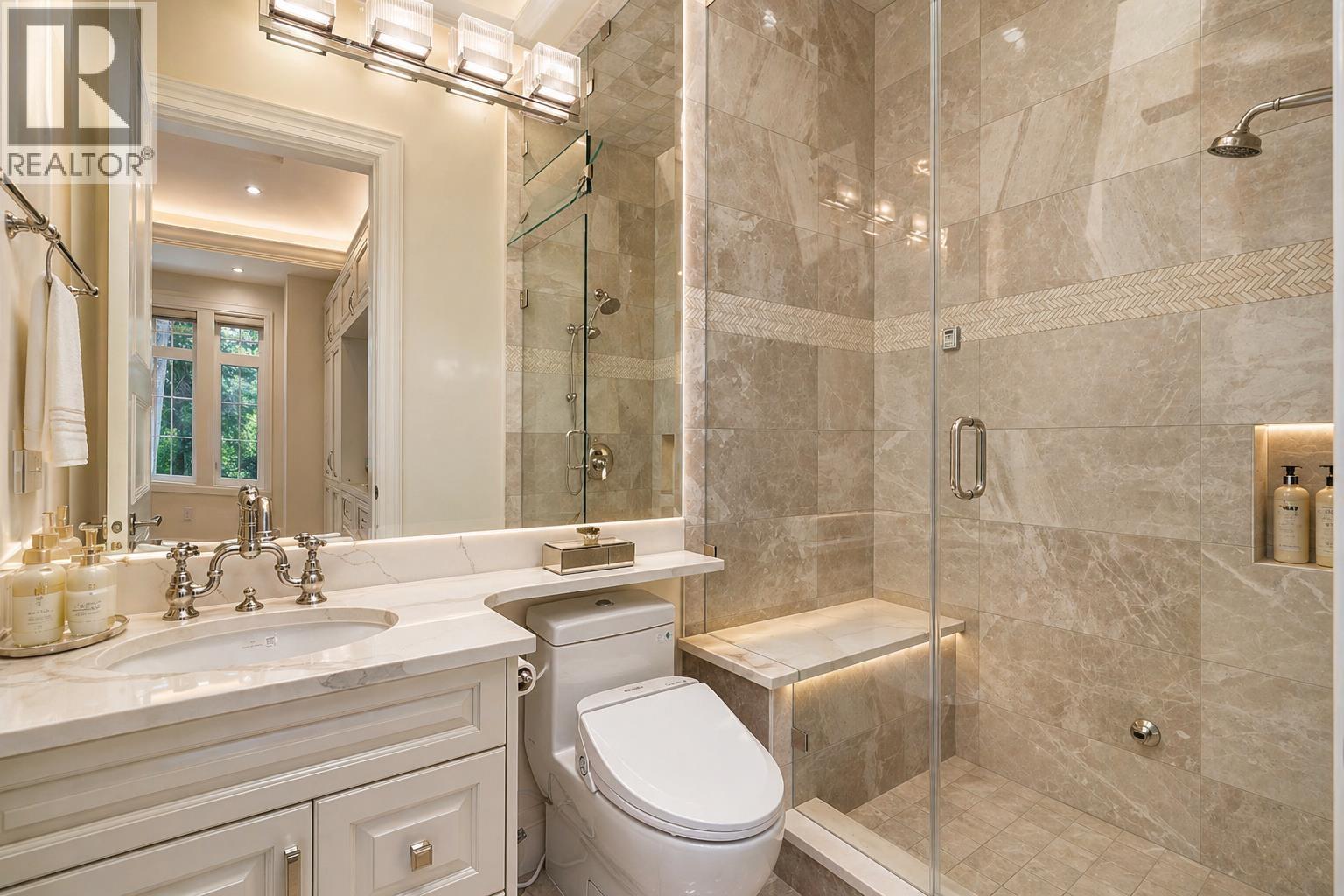 6038 Marguerite Street Property Photo 29
