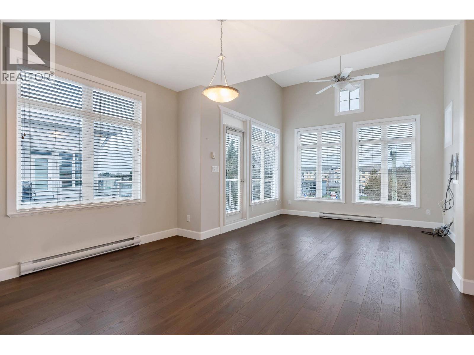 417 4280 Moncton Street Property Photo 2