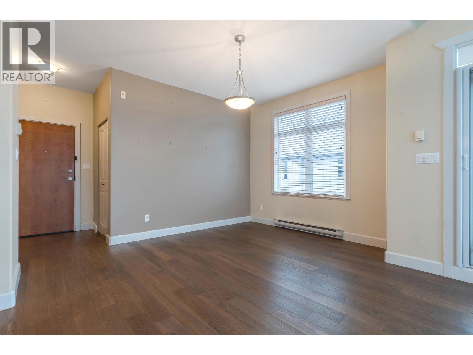 417 4280 Moncton Street Property Photo 4