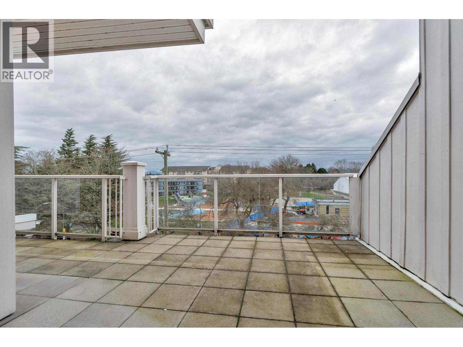 417 4280 Moncton Street Property Photo 14