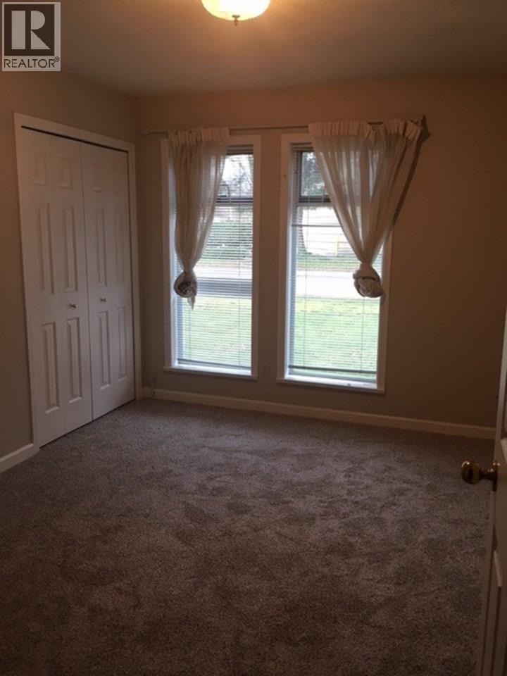 8180 Heather Street Property Photo 10
