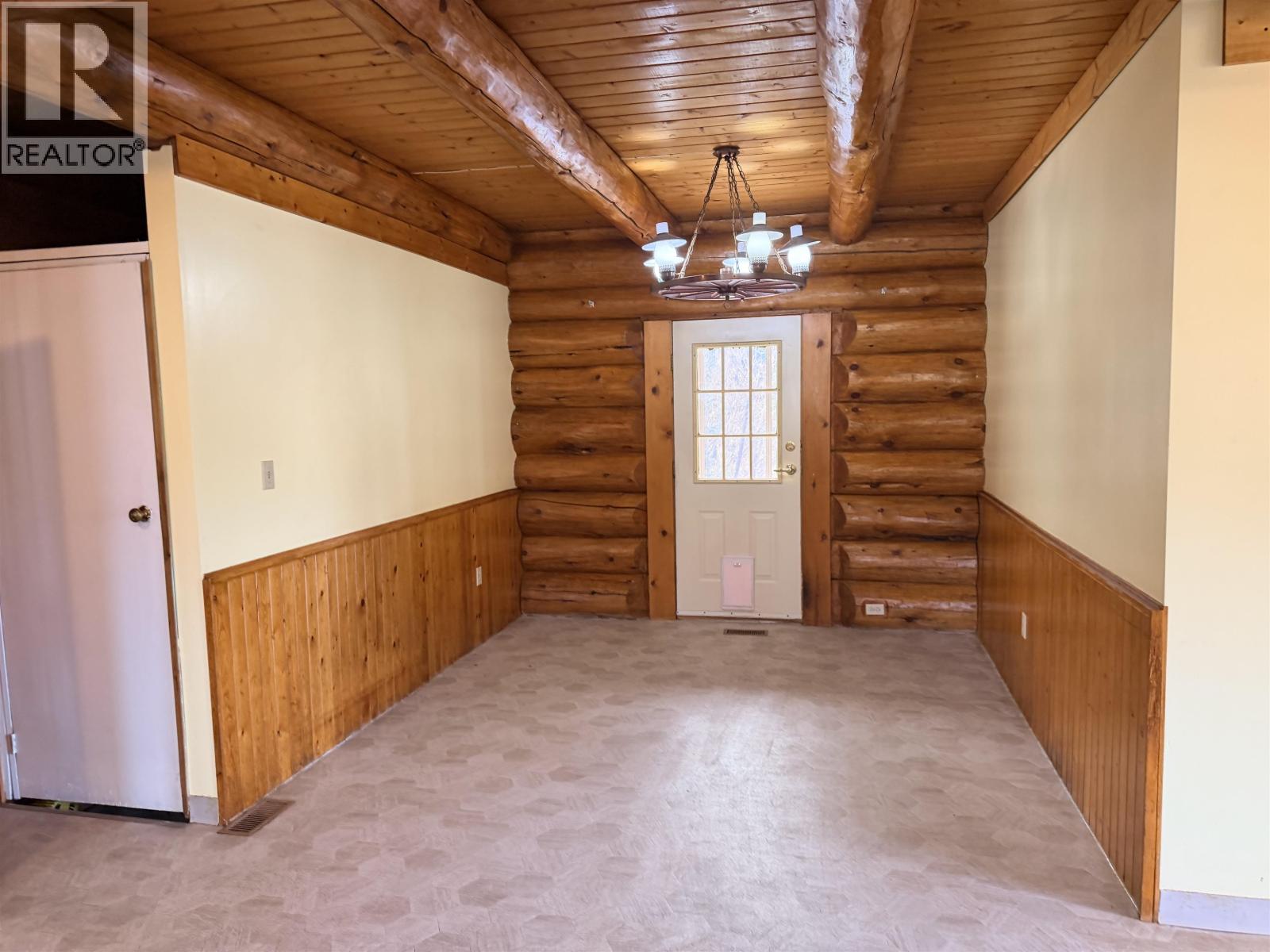3642 Spokin Lake Road Property Photo 8