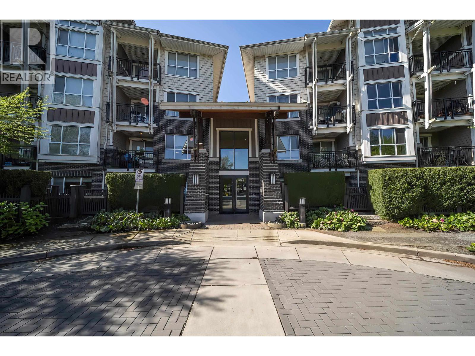 214 5788 Sidley Street Property Photo 1