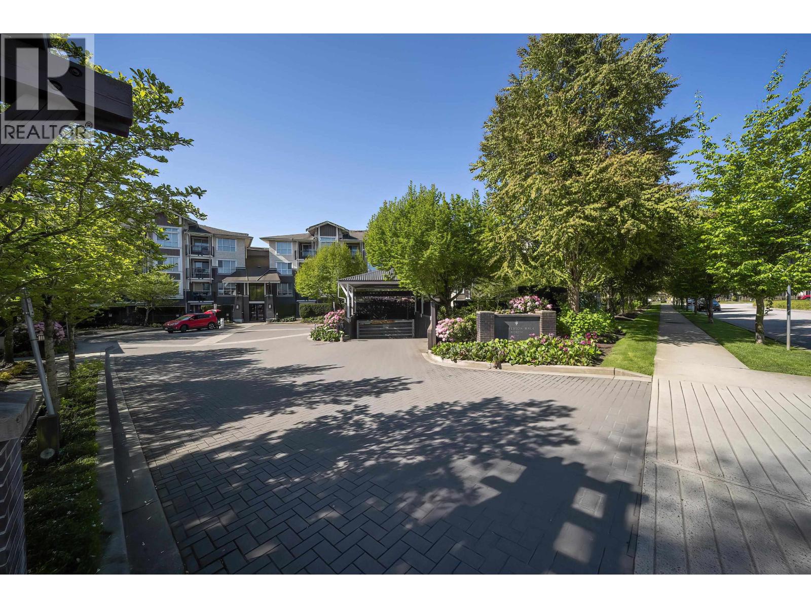 214 5788 Sidley Street Property Photo 13