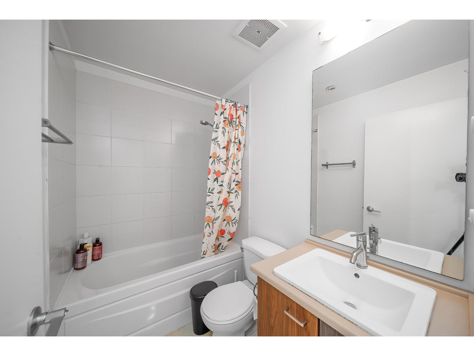 92 2450 161a Street Property Photo 14