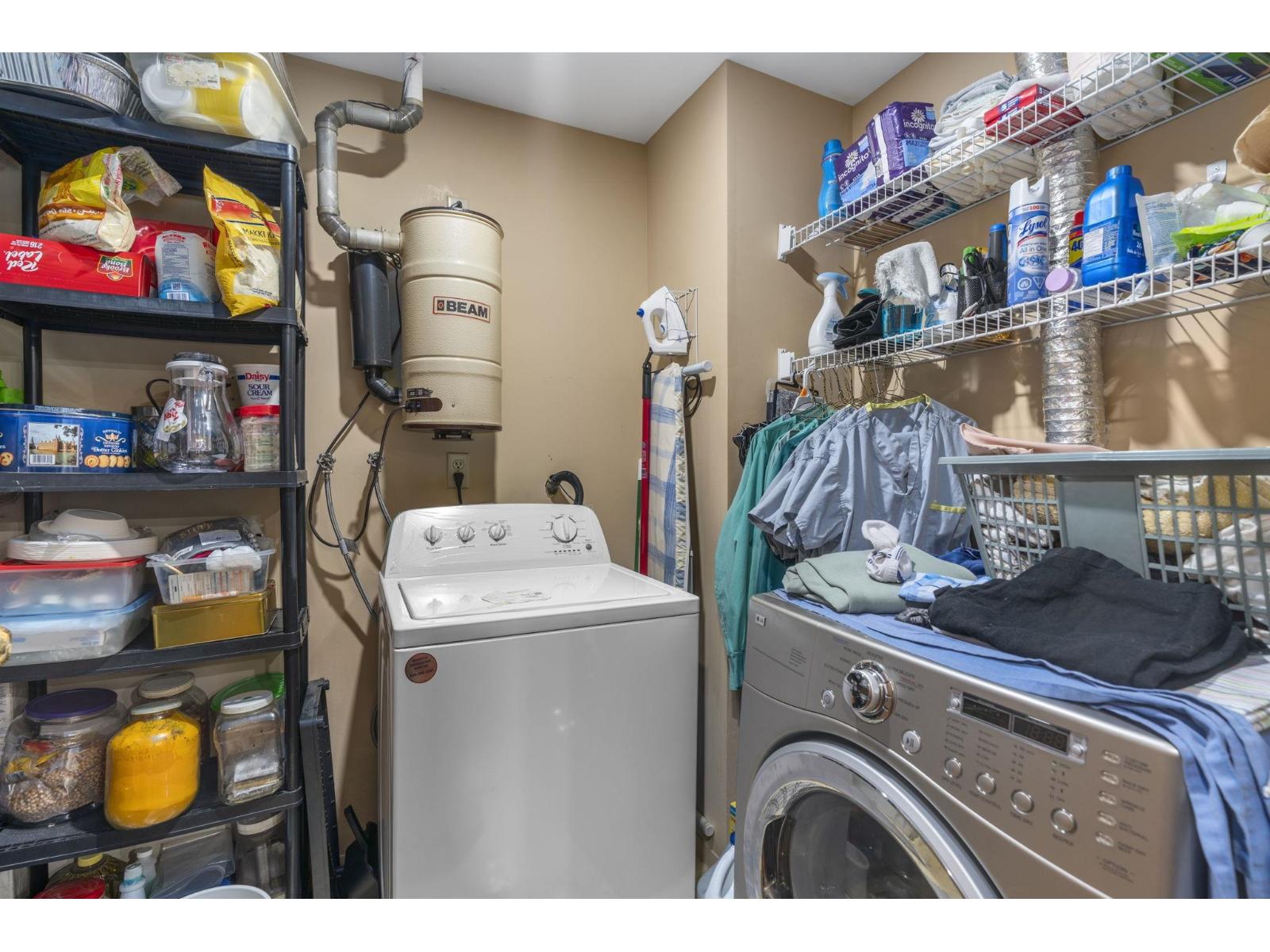 123 6841 138 Street Property Photo 14