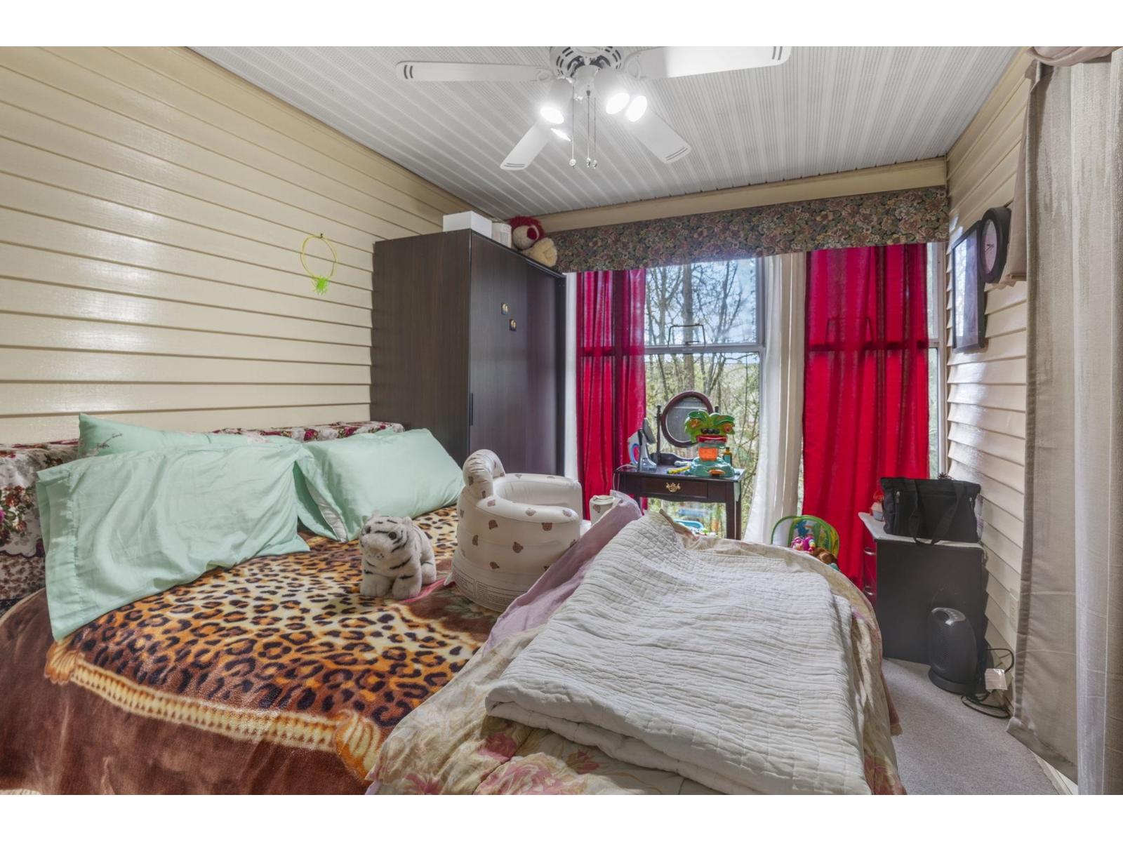 123 6841 138 Street Property Photo 21