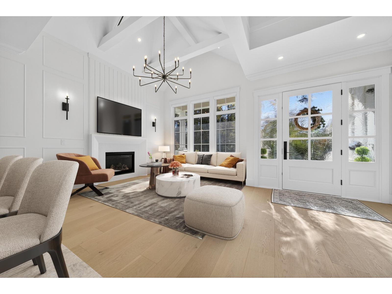 16111 108 Avenue Property Photo 3