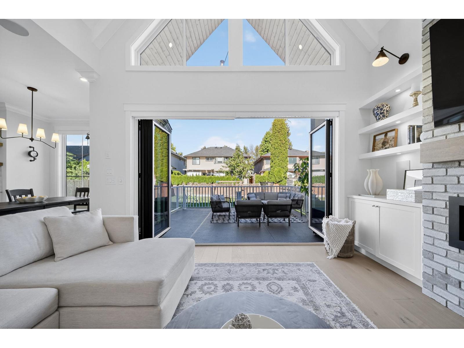 16111 108 Avenue Property Photo 11