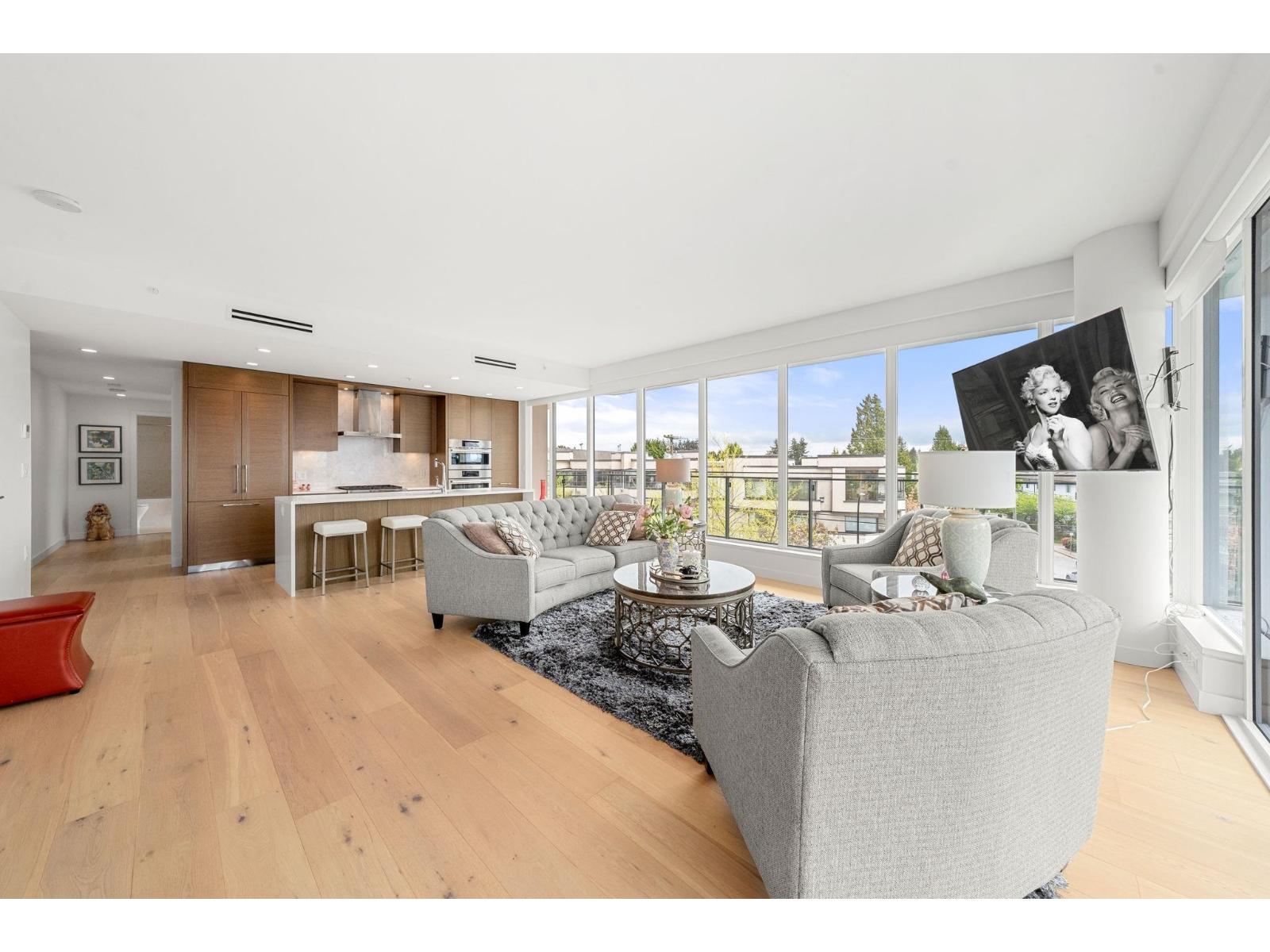 305 1439 George Street Property Photo 2