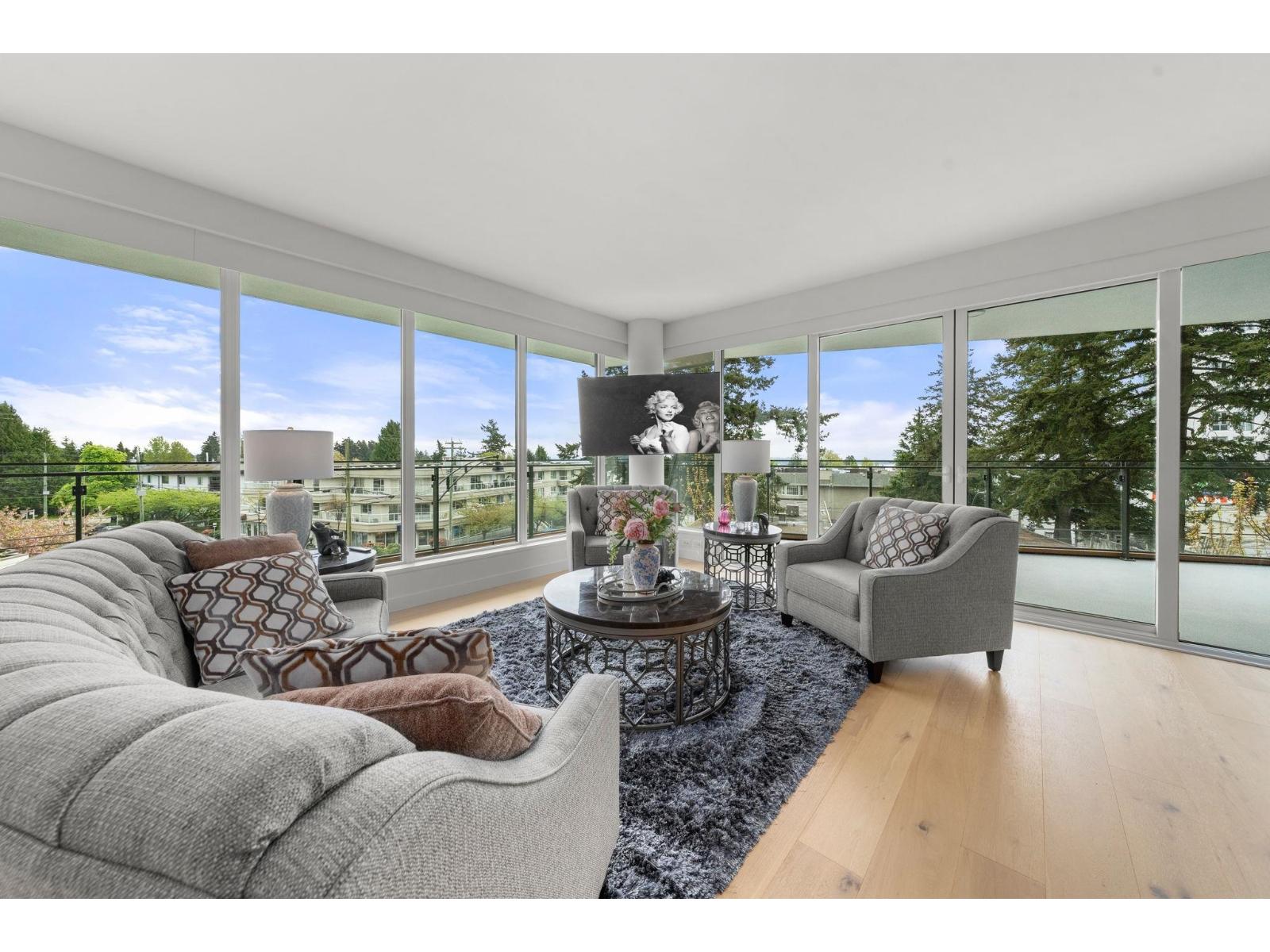 305 1439 George Street Property Photo 3