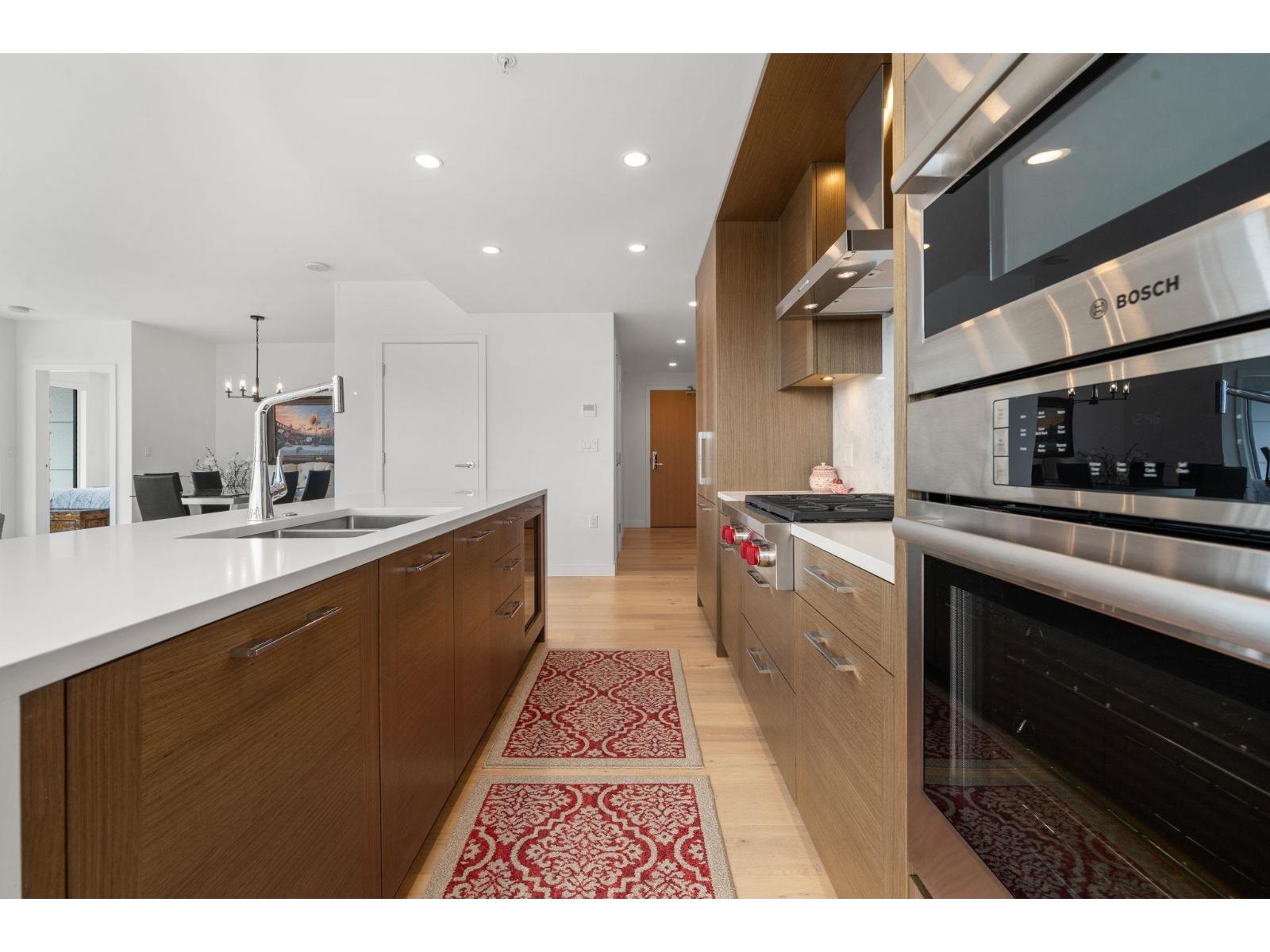 305 1439 George Street Property Photo 11