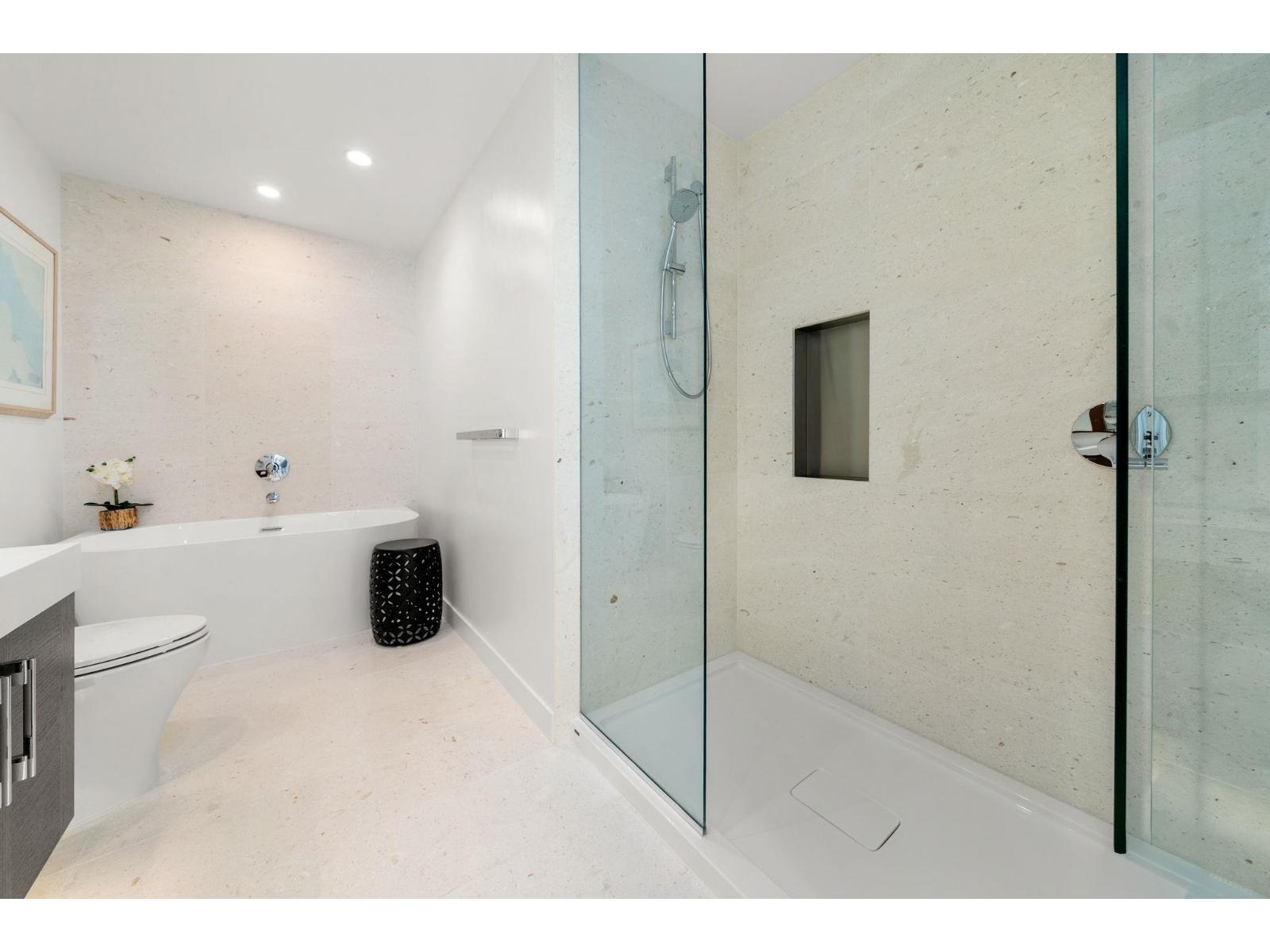 305 1439 George Street Property Photo 22