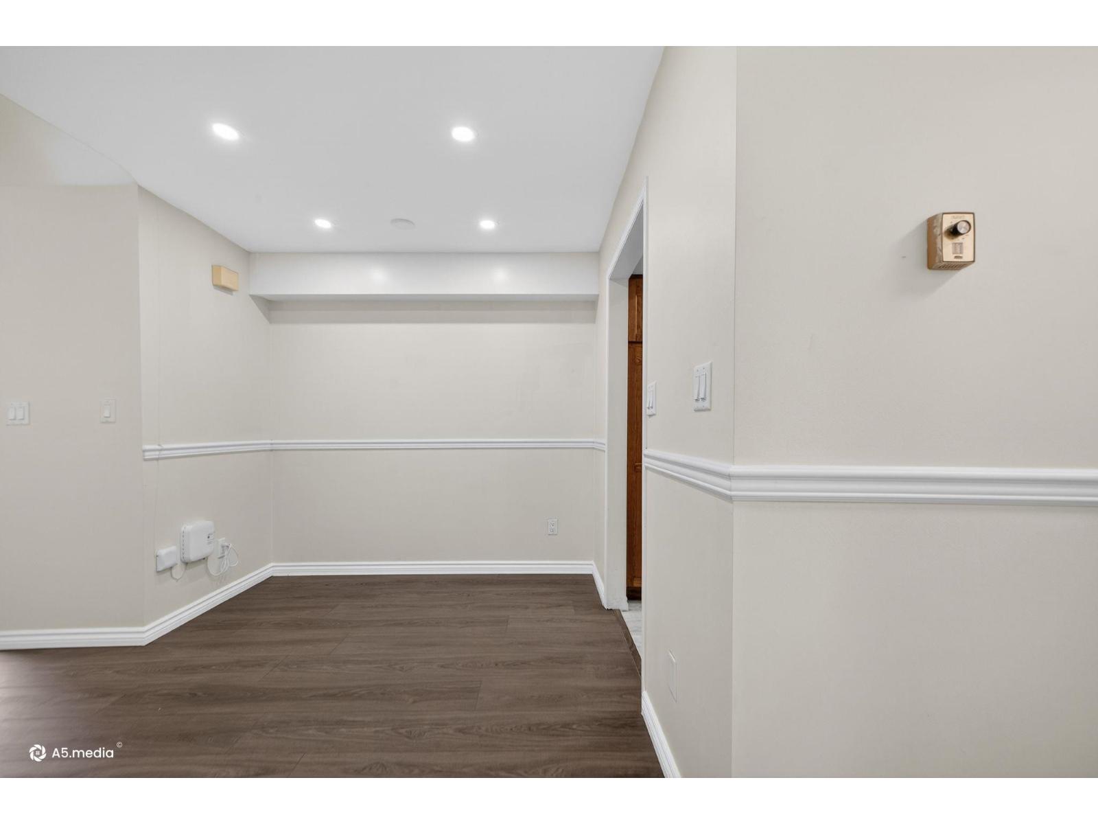 129 13725 72a Avenue Property Photo 6