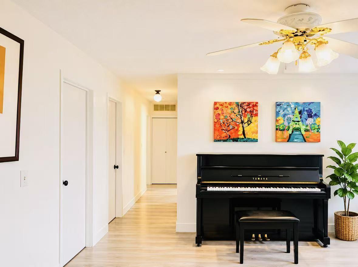 18106 32 Avenue Property Photo 5