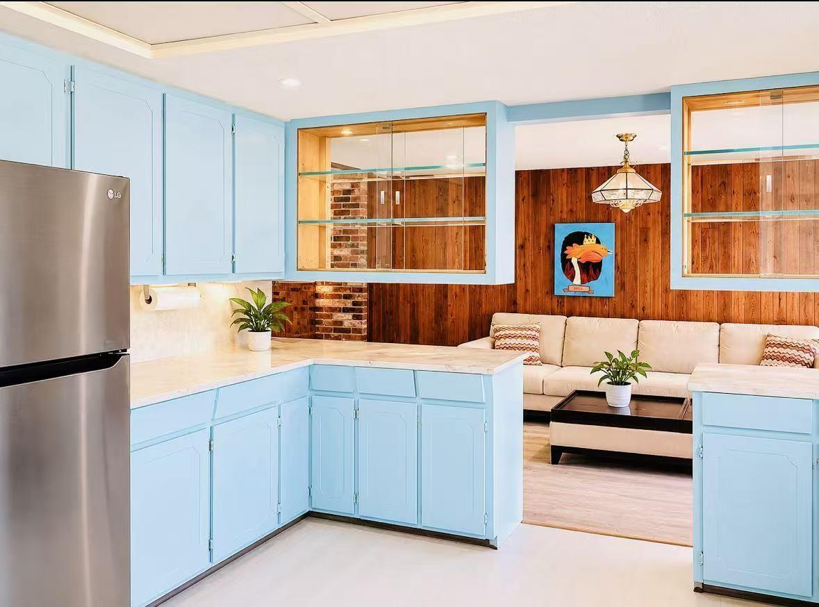 18106 32 Avenue Property Photo 8