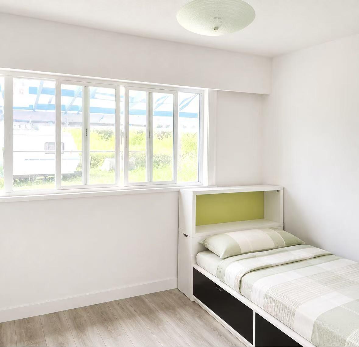 18106 32 Avenue Property Photo 12