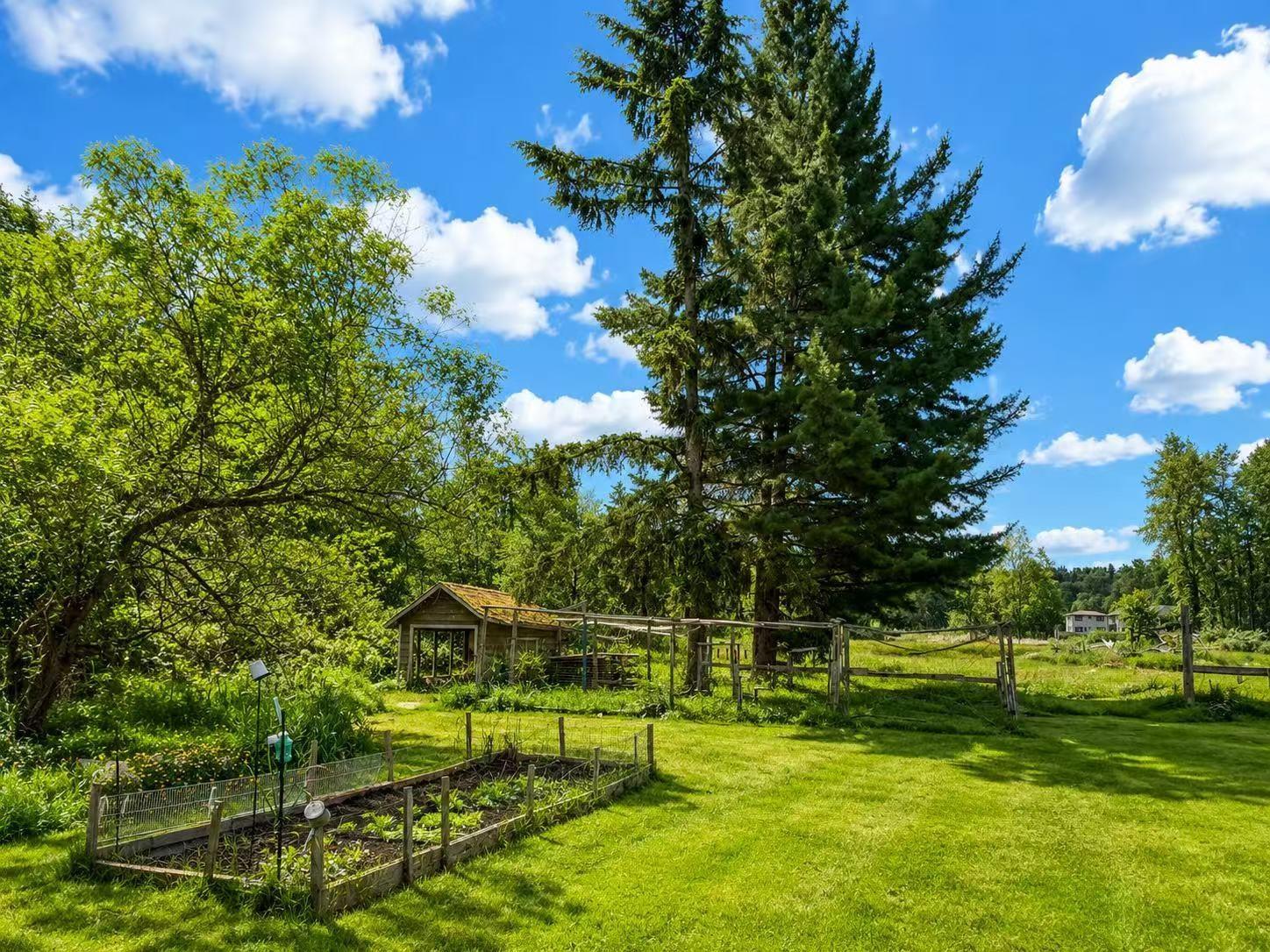 18106 32 Avenue Property Photo 15
