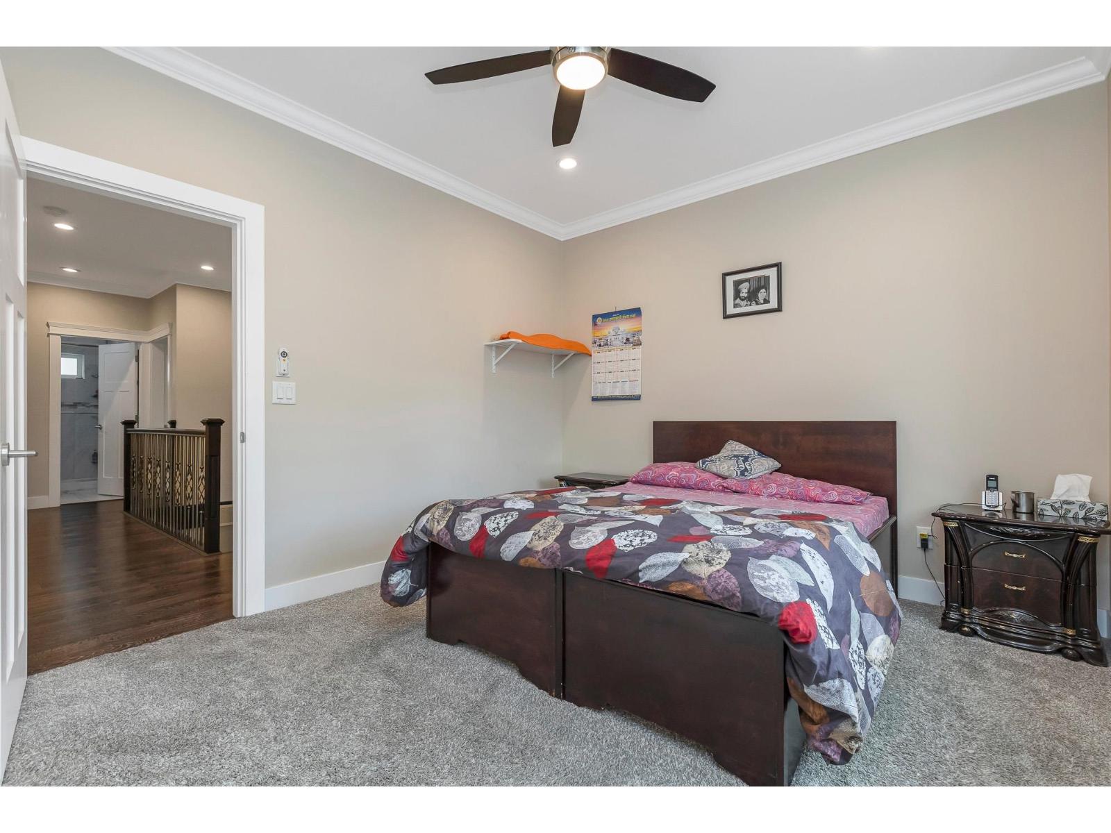 27625 Railcar Crescent Property Photo 28