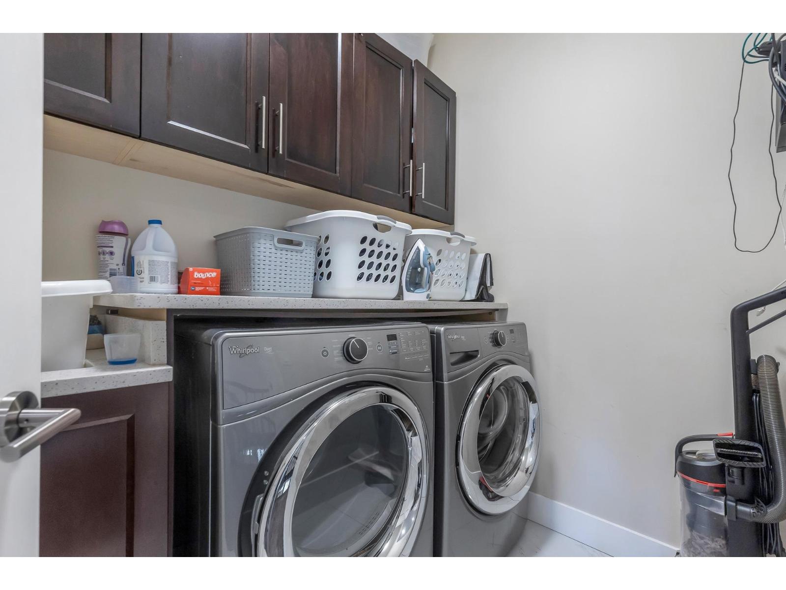 27625 Railcar Crescent Property Photo 35