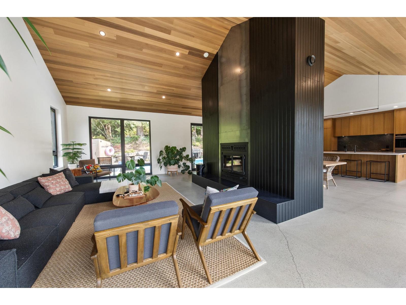 48811 Elk View Road Property Photo 10