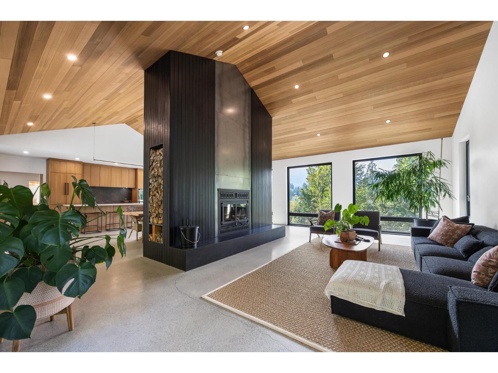 48811 Elk View Road Property Photo 11