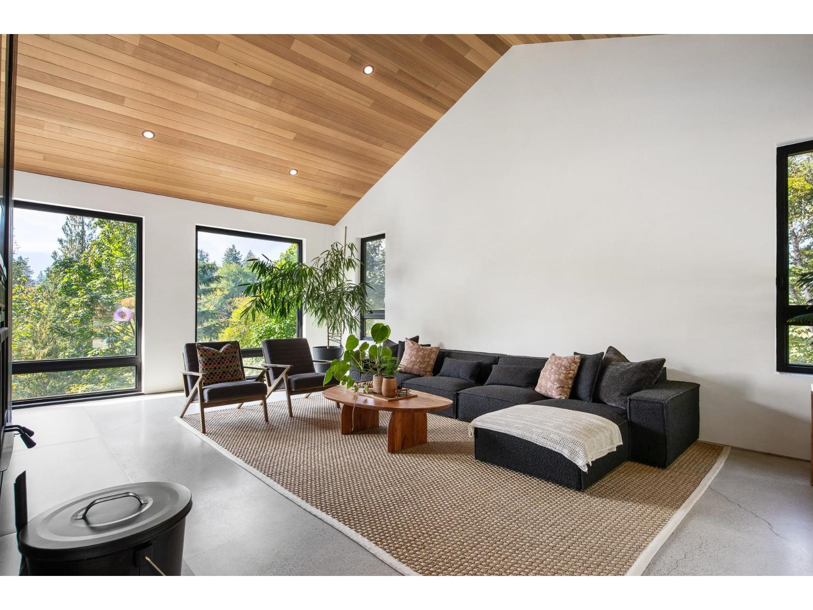 48811 Elk View Road Property Photo 12