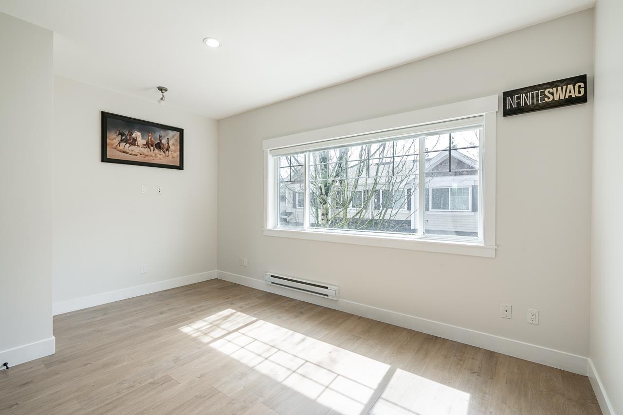 6 30748 Cardinal Avenue Property Photo 10