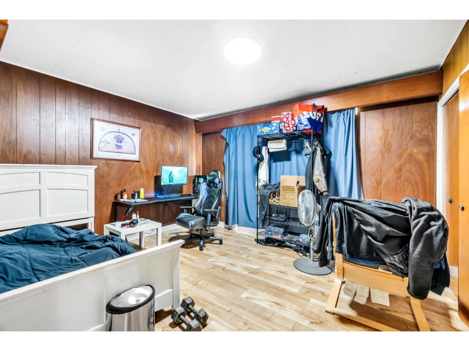 46133 Third Avenue Property Photo 12