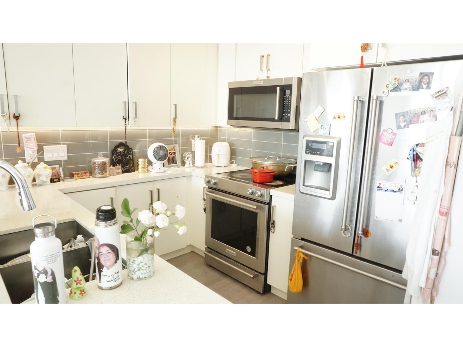 3401 11967 80 Avenue Property Photo 4