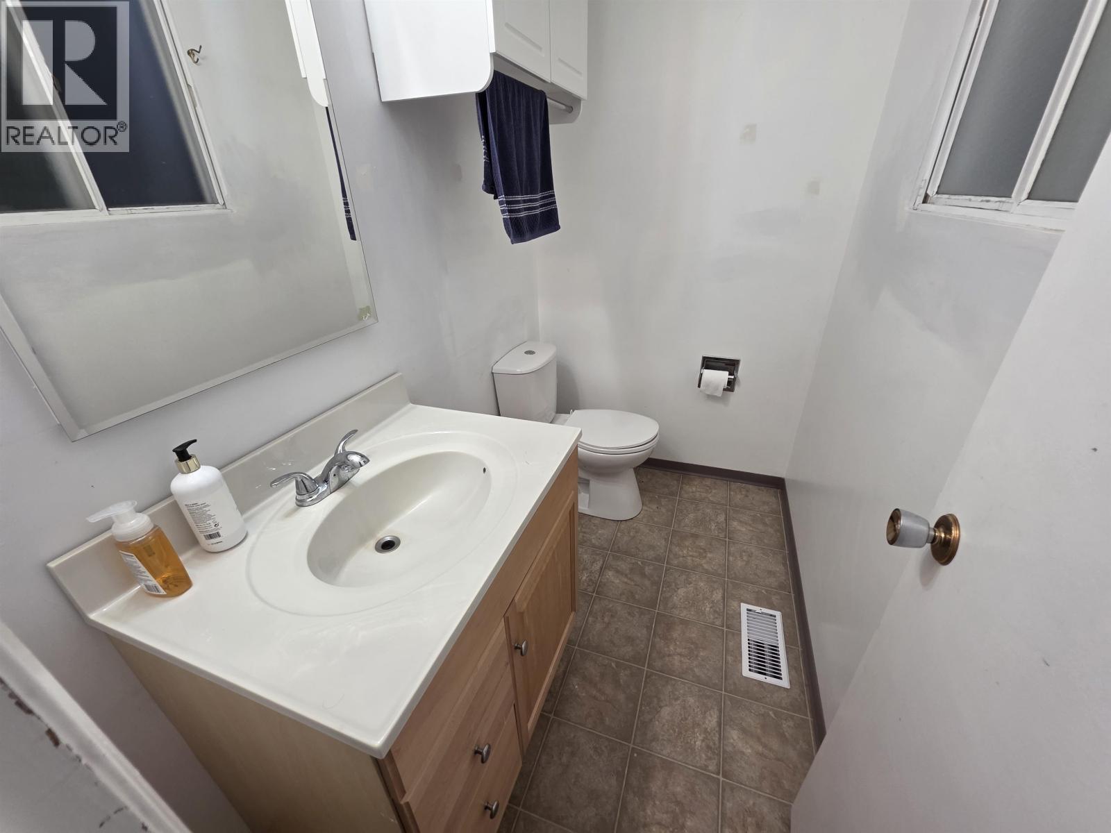 2158 Grandview Drive Property Photo 33