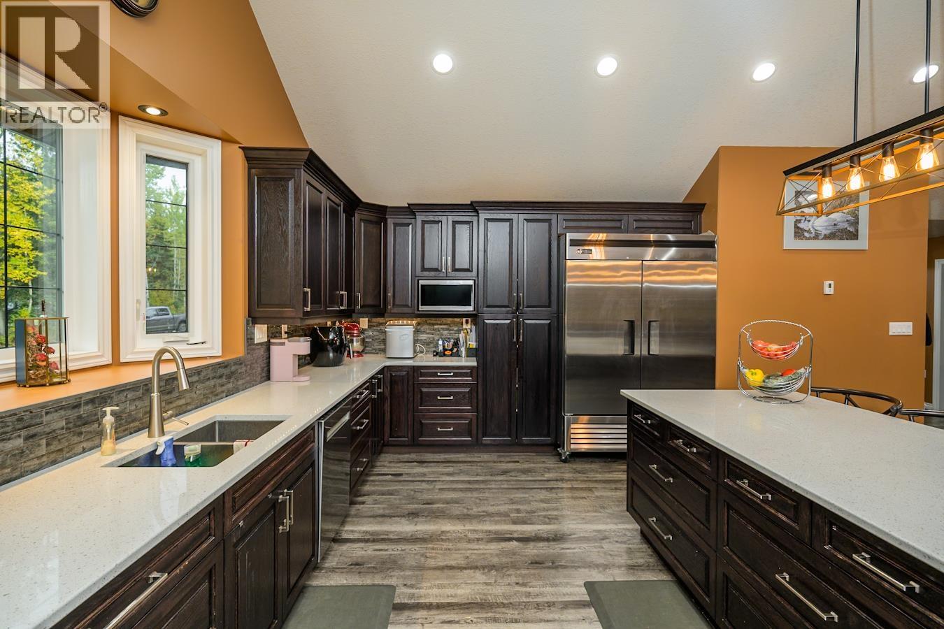 4438 Hanet Road Property Photo 8